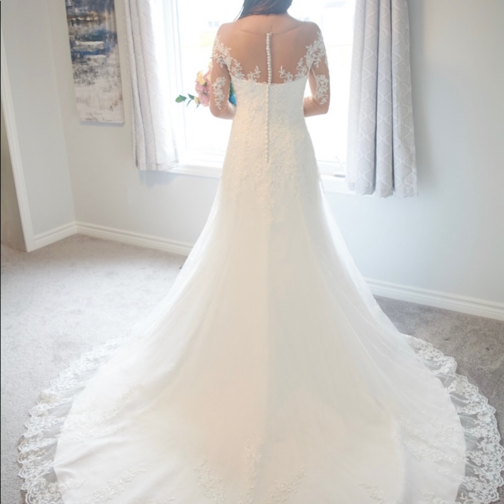 Gown with lace illusion sleeves
